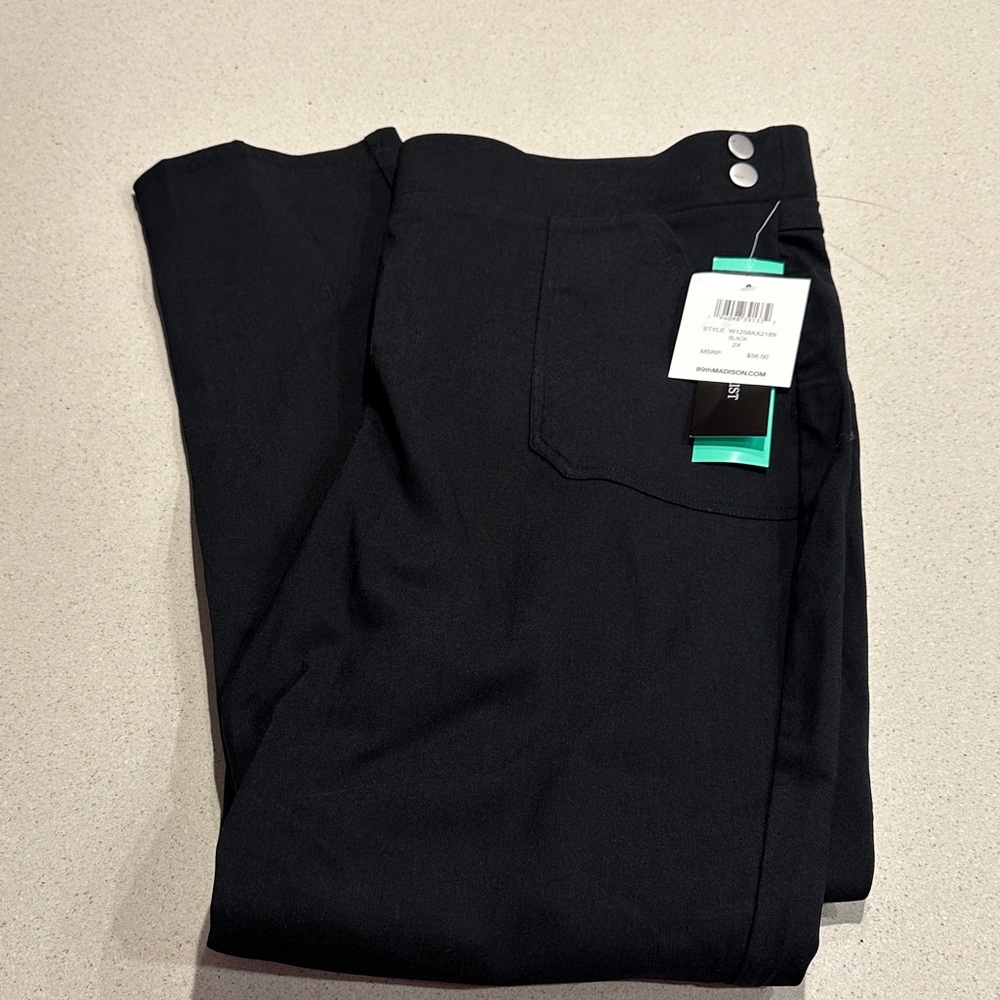 89th + Madison Black Pants with Button Detail NWT 2X